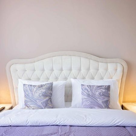 Joyful Apartment Τιμισοάρα Εξωτερικό φωτογραφία