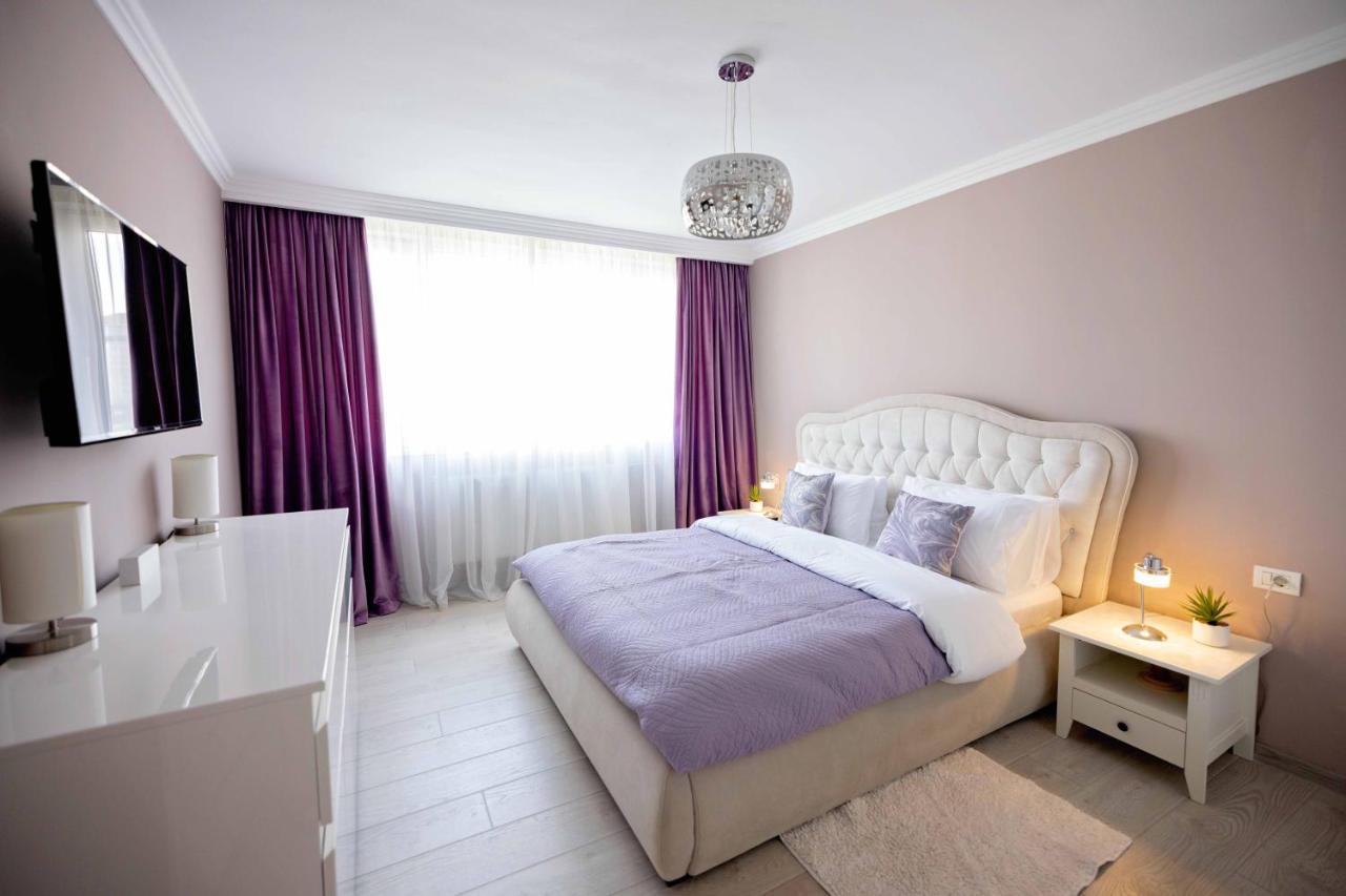 Joyful Apartment Τιμισοάρα Εξωτερικό φωτογραφία